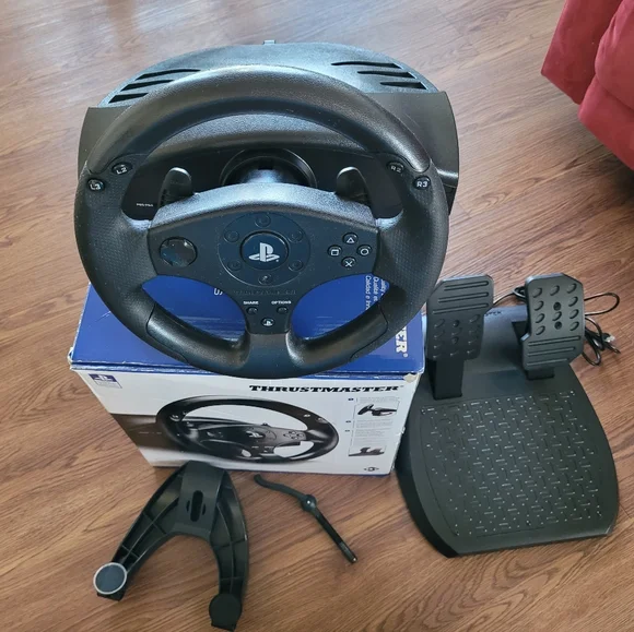 Thrustmaster T80 Racing Wheel Set- PS5, PS4, PS3, & PC (windows) - Picture 5 of 7